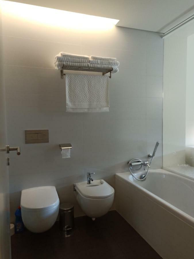 Yingying Apartamento With A Free Parking Space Lisbon Luaran gambar