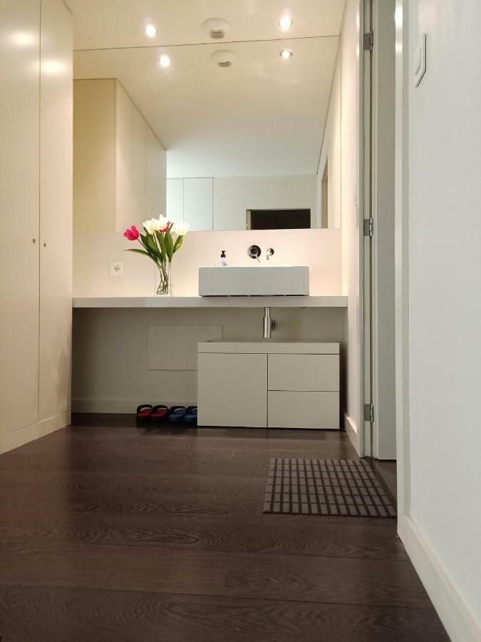 Yingying Apartamento With A Free Parking Space Lisbon Luaran gambar